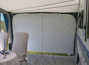 Skiljevägg för utbyggnad 220