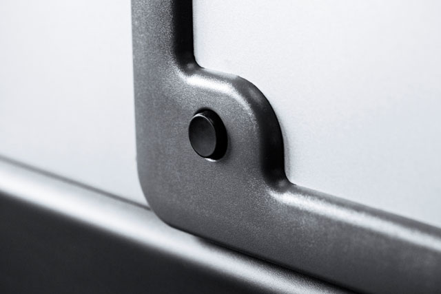 Magnetlås Thetford till servicelucka III