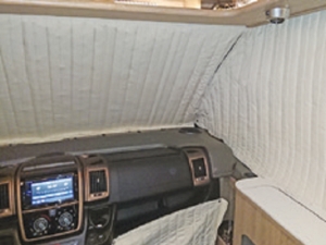 Thermogardin för helintegrerad husbil KABE  husbilar byggda på FIAT-c