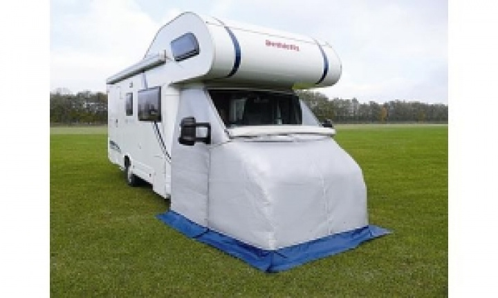 Ducato/Peugeot/Citroen, Transit Isolermatta WIGO i gruppen Vinter & Isolering / Termomattor utvändig / Alkov / Halvintegrerade Husbilar hos Camping 4U (9965991r)