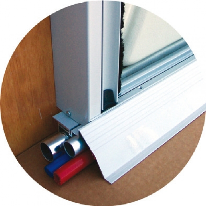 Tröskelprofil Till Myggnätsdörr 750 mm i gruppen Chassi / Dörrar / Myggnätsdörr hos Camping 4U (110114701)