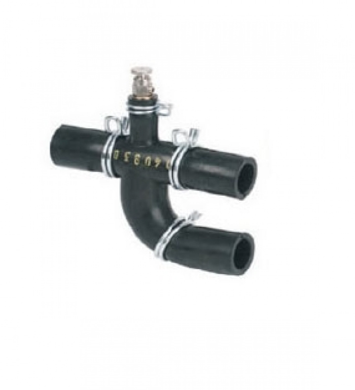 Gummiförbindning Y med nippel och klammer i gruppen Husbil & Husvagn / Värme / Vatten / Monteringsdetaljer värmesystem hos Camping 4U (1511900521)