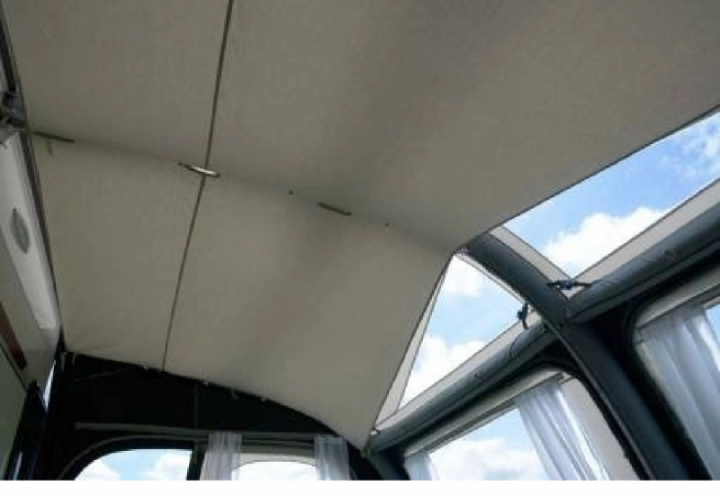 Kampa Termotak Ace Air 300 2016-2017 i gruppen Markiser & Förtält / Förtält / Fristående tält, Soltak, tillbehör m.m. / Termotak till förtält hos Camping 4U (18-8034-300)