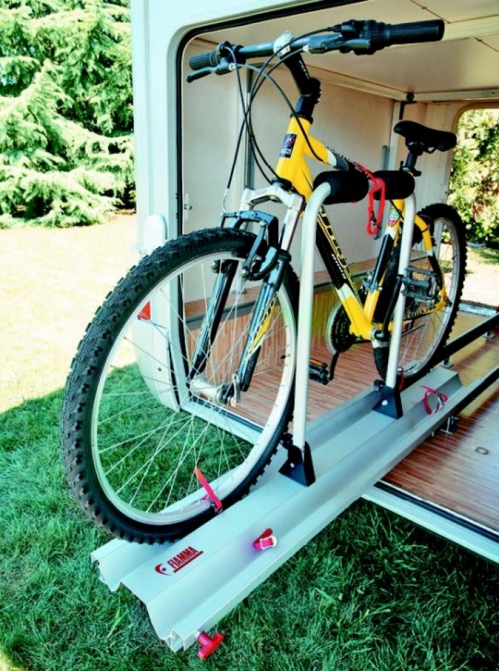 Cykelställ Fiamma Garage Slide Pro i gruppen Chassi / Cykelställ / För Garaget hos Camping 4U (203349)