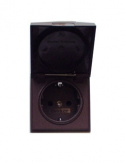 Uttag 230V med lock Brun