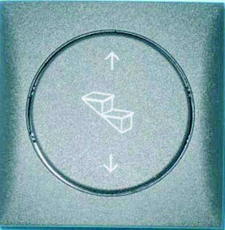 Trappströmbrytare Enkel Matt silver i gruppen Elektronik / Belysning / Brytare / Uttag / Strömbrytare / Uttag hos Camping 4U (509981)