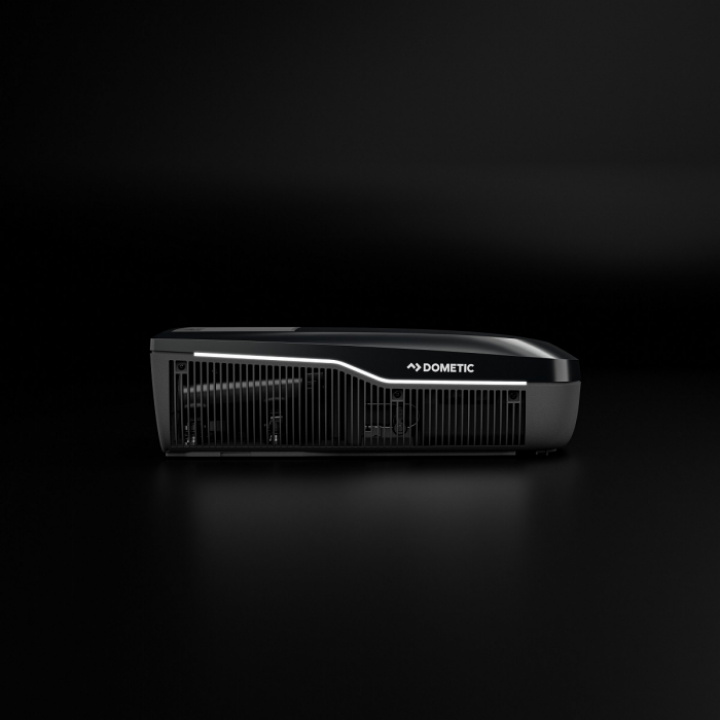 Aircondition Dometic FJX7 2200 Svart (4,5-6,5m) i gruppen Husbil & Husvagn / AC & Ventilation / Klimatanläggningar / AC för takmontage hos Camping 4U (9600051007)