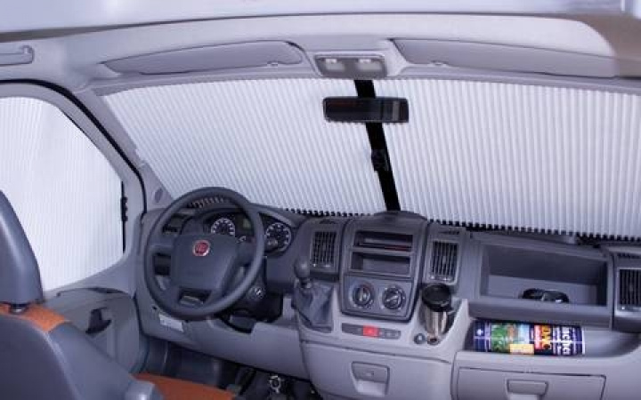 Remifront IV för Fiat Ducato X250 2006-2014 i gruppen Chassi / Fönster / Mörkläggningsgardin / Mörkläggning Fiat hos Camping 4U (9908406r)