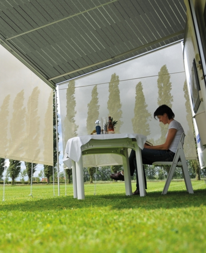 Dometic SunProtector Sida i gruppen Markiser & Förtält / Markiser / Sidoväggar, fronter & tillbehör / Sidoväggar & Sunblockers / Dometic Solskydd/Väggar hos Camping 4U (9917565r)