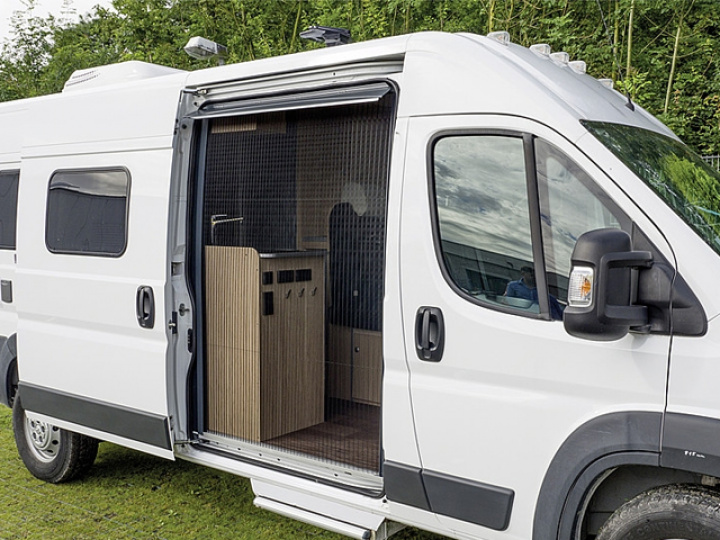 Myggnätsdörr REMIcar Van Fiat Ducato X250 125 x 171 cm i gruppen Chassi / Dörrar / Myggnätsdörr hos Camping 4U (9918277)
