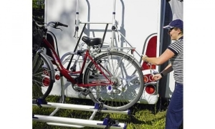 Cykelställ 2-3 cyklar Thule Lift V16 Vev i gruppen Chassi / Cykelställ / För Väggmontage / Väggmonterat Thule hos Camping 4U (9940636)