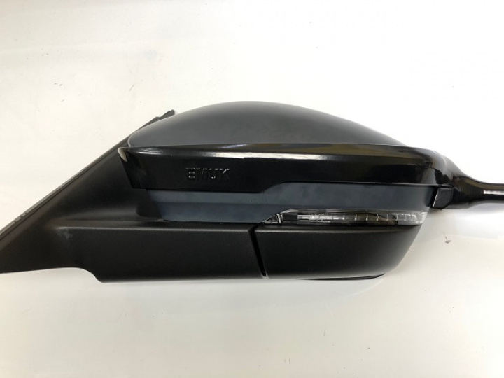 Emuk Backspegel Skoda Kodiaq med förarassistanskamera i gruppen Chassi / Backspeglar / Backspeglar EMUK / Skoda / Skoda Kodiaq 03/2017- hos Camping 4U (9942973)