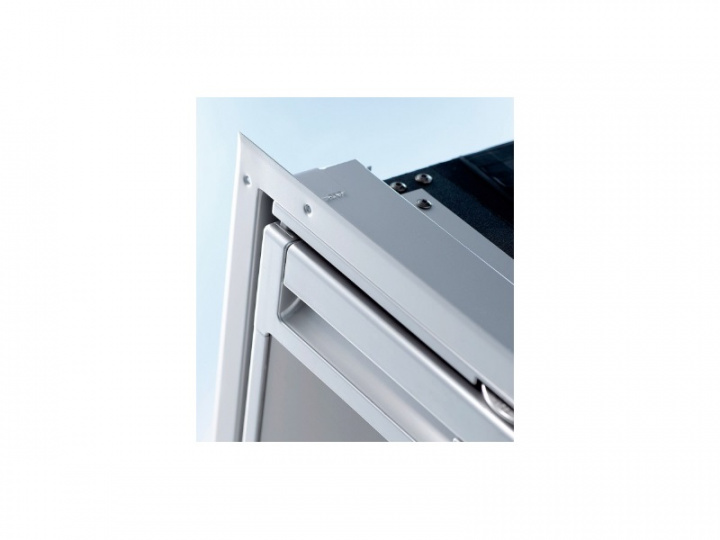 Dometic Infälld monteringsram för CRX 110 i gruppen Husbil & Husvagn / Kylskåp / Inbyggnadsram hos Camping 4U (9951190)