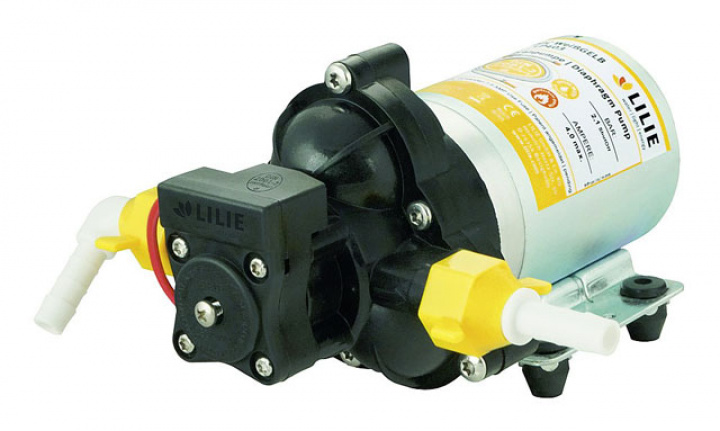 Tryckvattenpump 7L/min 12V 1,4bar LILIE Classic Serie i gruppen Husbil & Husvagn / Vatten & VVS / Vattenpumpar / Tryckvattenpumpar hos Camping 4U (9956590)