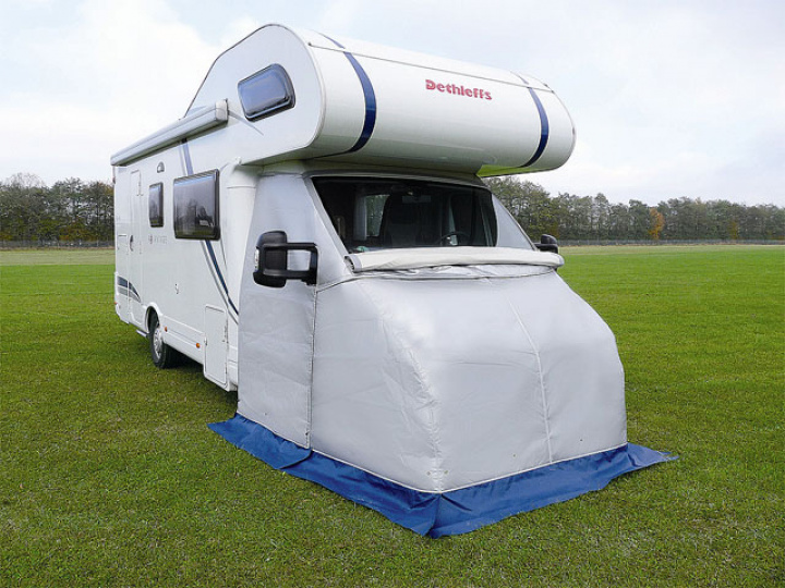 Termomatta Wigo förardel med nedfällbar/ avtagbar front Ford Transit i gruppen Vinter & Isolering / Termomattor utvändig / Alkov / Halvintegrerade Husbilar hos Camping 4U (9965817)