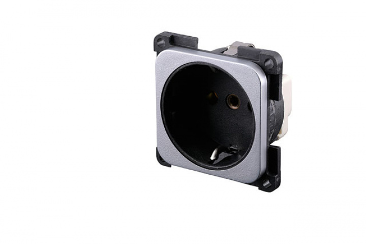 Schuko-uttag 2-polig, silver i gruppen Elektronik / Belysning / Brytare / Uttag / Strömbrytare / Uttag hos Camping 4U (9974011)