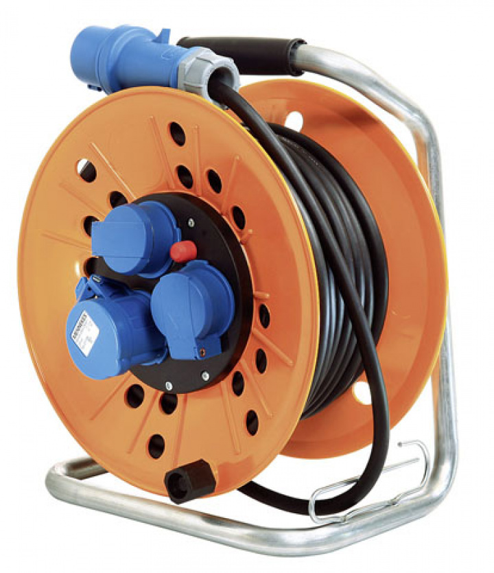 Kabelvinda CEE 230 V kabellängd 25 m orange i gruppen Beställningsvaror hos Camping 4U (9975182)