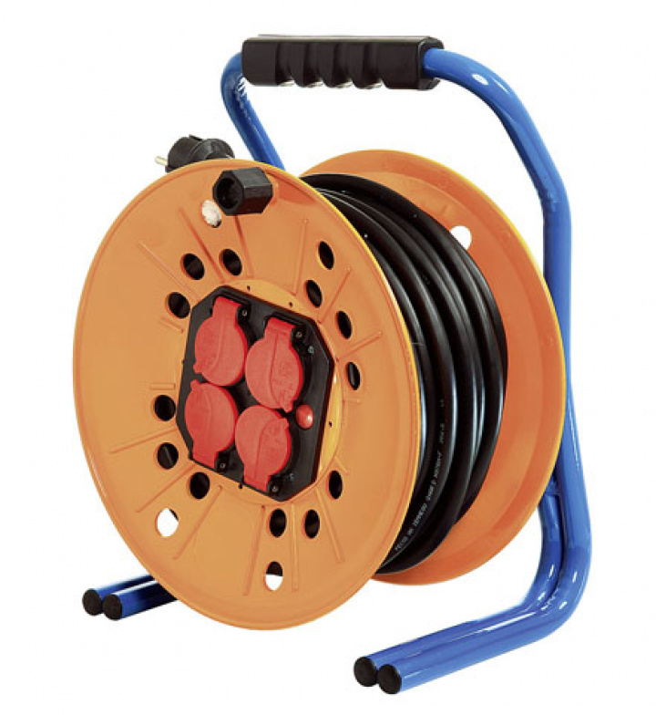 Kabelvinda Profi 230 V kabellängd 25 m orange i gruppen Beställningsvaror hos Camping 4U (9975184)