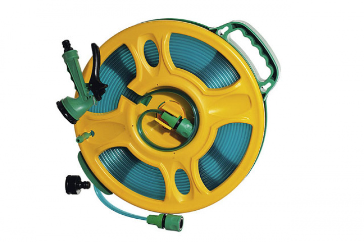 Slangvinda 15 m i gruppen Husbil & Husvagn / Vatten & VVS / Slangvindor hos Camping 4U (9977261)