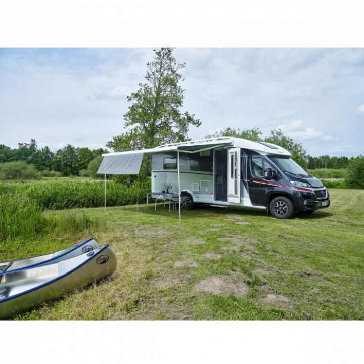 Frontnät/solskydd till markis. Höjd 75 cm. Isabella i gruppen Markiser & Förtält / Markiser / Sidoväggar, fronter & tillbehör / Sidoväggar & Sunblockers / Isabella solskydd/väggar hos Camping 4U (F04-118R)