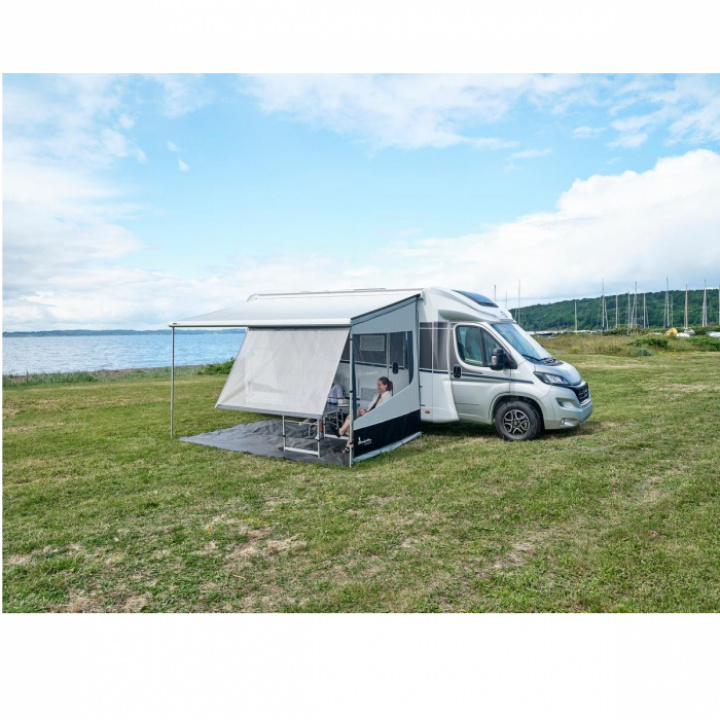 Frontnät/solskydd till markis. Höjd 145 cm. Isabella i gruppen Markiser & Förtält / Markiser / Sidoväggar, fronter & tillbehör / Sidoväggar & Sunblockers / Isabella solskydd/väggar hos Camping 4U (F04-119R)