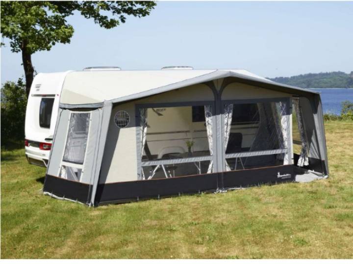 Isabella Ambassadör Dawn Djup 250 cm i gruppen Markiser & Förtält / Förtält / Förtält husvagn / Förtält med stativ hos Camping 4U (FT01-32.0850s)