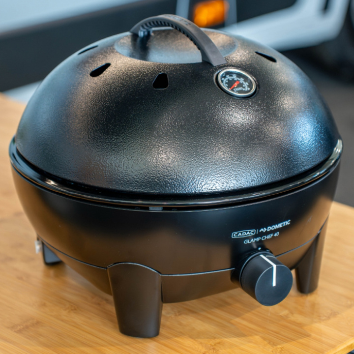 Bordsgrill Glamp Chef 40 Cadac i gruppen Hushåll / Grillar / Gasolgrillar hos Camping 4U (G06-155)