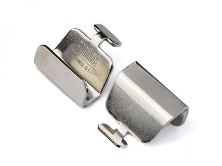 Hållare till stormsäkringsband Caravanstore, 2-pack i gruppen Markiser & Förtält / Markiser / Sidoväggar, fronter & tillbehör / Fiamma tillbehör hos Camping 4U (HR98667-015)