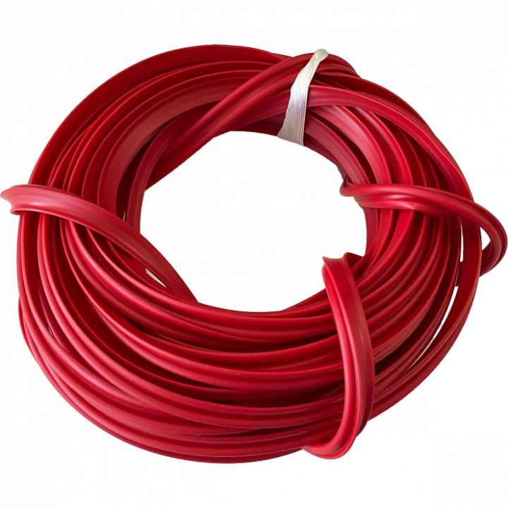 Underläggsprofil i plast Röd 10 meter i gruppen Chassi / Listfyllning hos Camping 4U (P02-06A)