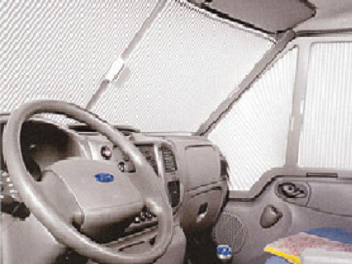 Remi-Front IV till Fiat Ducato med driver assistance, 2014-2018 i gruppen Chassi / Fönster / Mörkläggningsgardin / Mörkläggning Fiat hos Camping 4U (T03-02N)