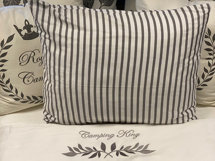 Bäddset Royal Camping King i gruppen Campingmöbler / Sovrum / Sängkläder & lakan hos Camping 4U (T13-51P)