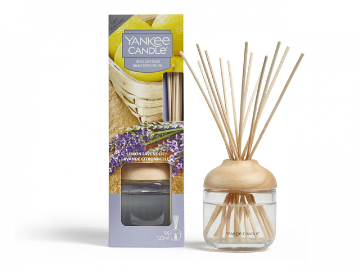 Rumsdoft med pinnar Yankee Candle New Reed Diffuser - Lemon Lavender i gruppen Campingtillbehör / Presentartiklar / Doftljus, bildoft, doftpinnar hos Camping 4U (YC-1625217E)
