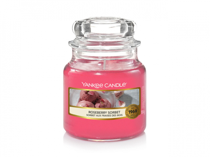 Doftljus Yankee Candle Classic Small - Roseberry Sorbet i gruppen Campingtillbehör / Presentartiklar / Doftljus, bildoft, doftpinnar hos Camping 4U (YC-1651427E)